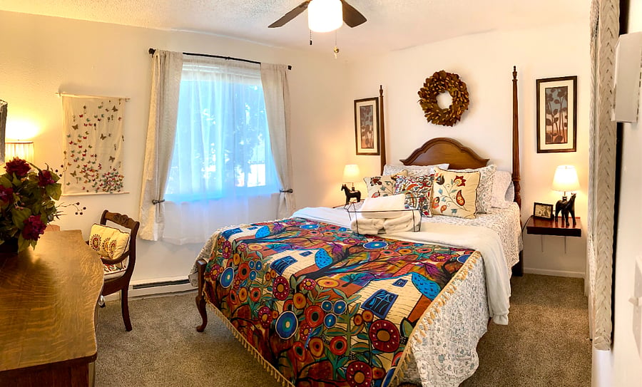 Enjoy the bright colors and feeling of the South American Room. You have a great new mattress and black out curtains to make your stay restful.