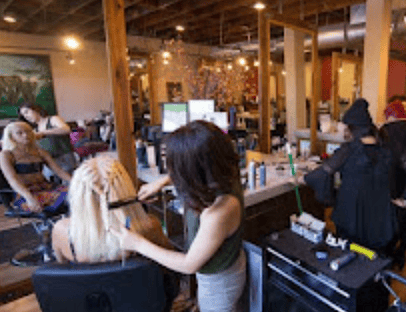 Roots salon. Hair and manicures.