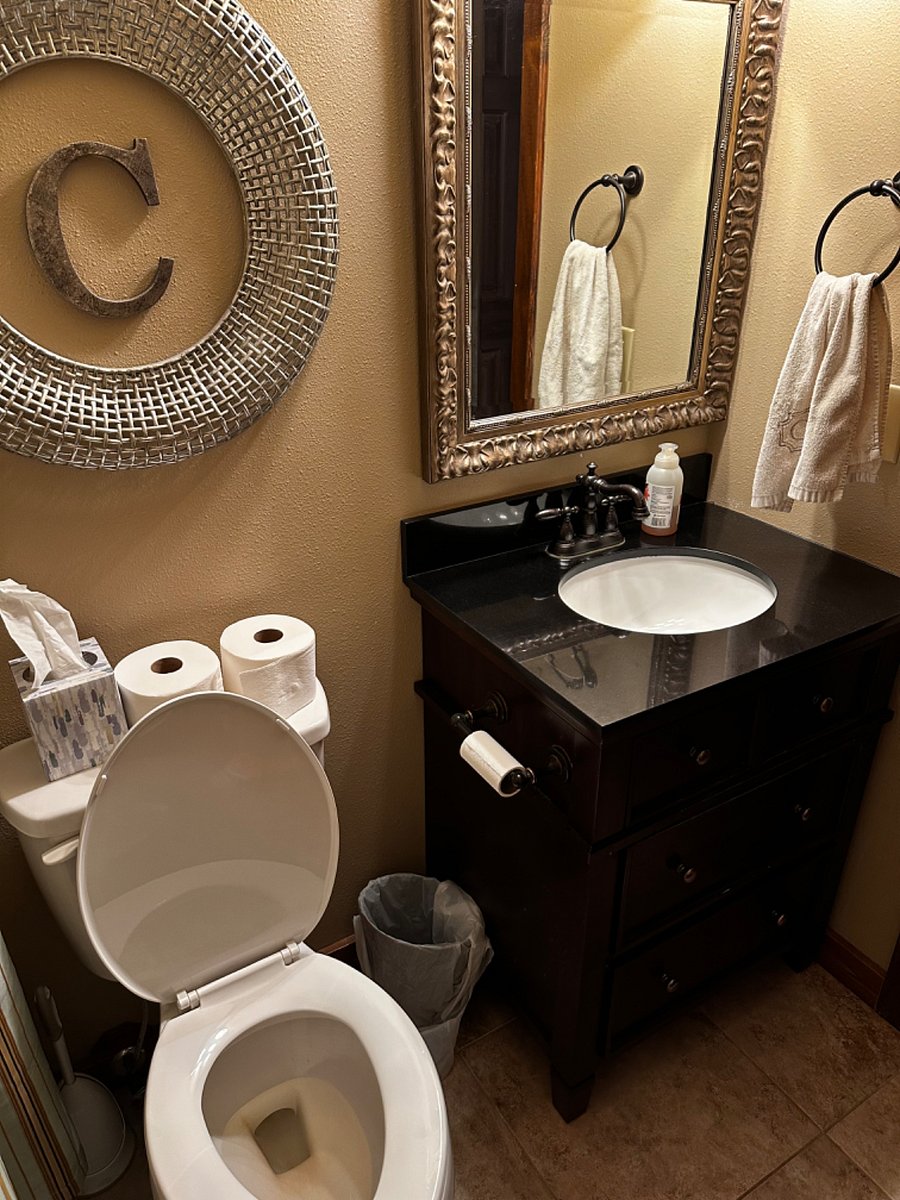 Upstairs Bathroom