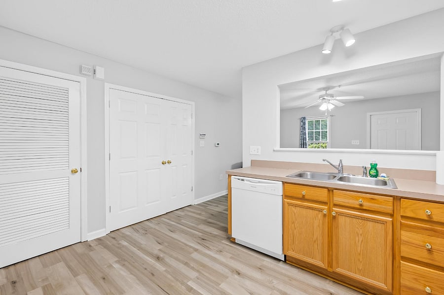 Furnished Finder property 624483_1 photo 11