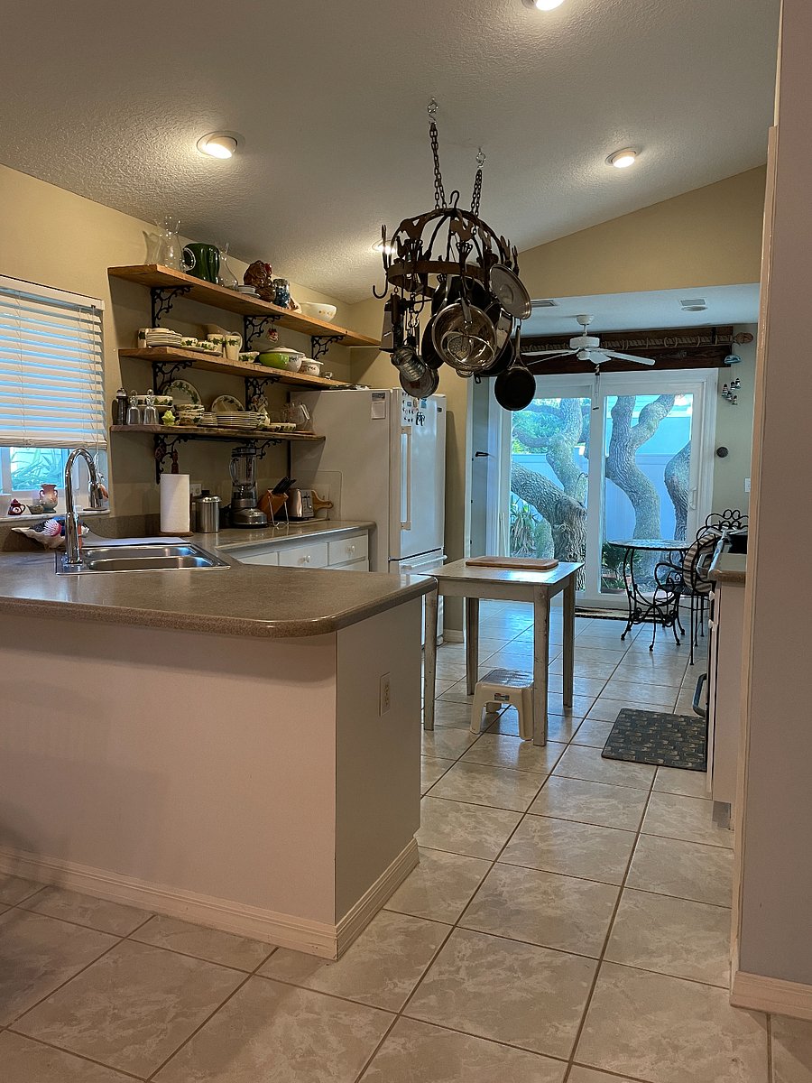 Furnished Finder property 624528_1 photo 3