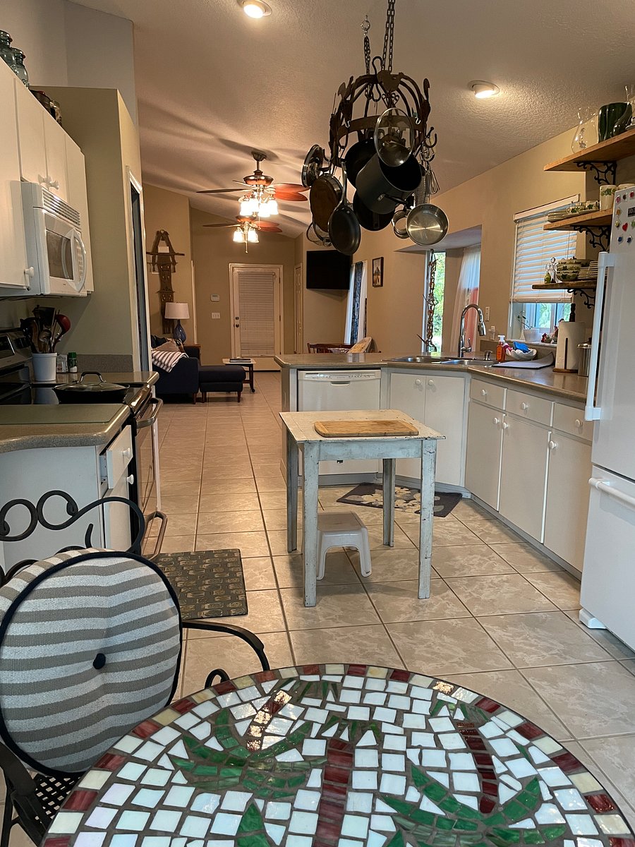 Furnished Finder property 624528_1 photo 21