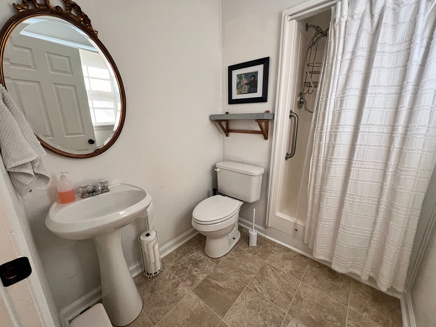 Furnished Finder property 624560_1 photo 11