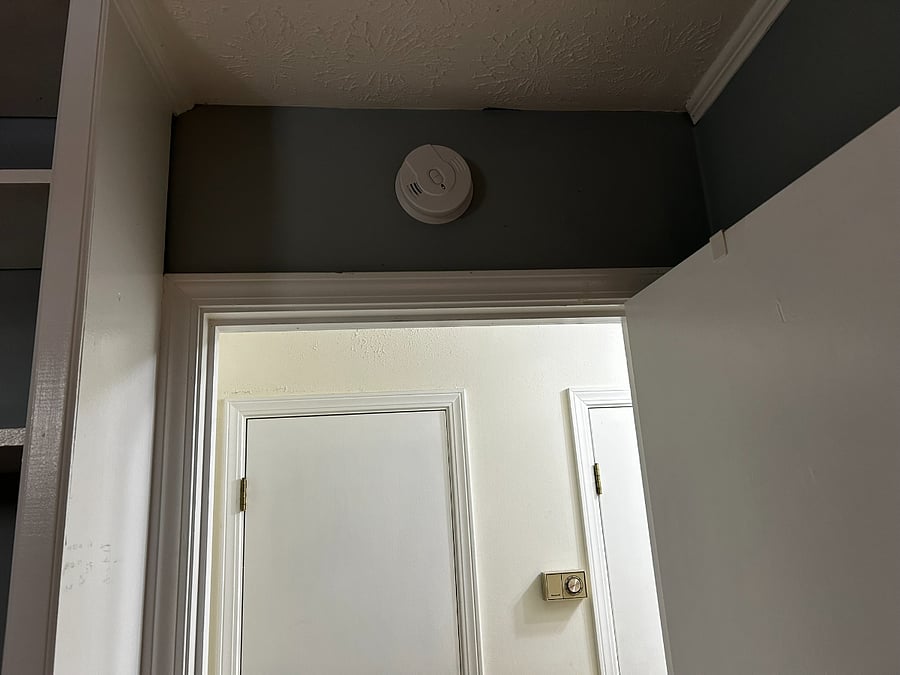 Bedroom Smoke Detector