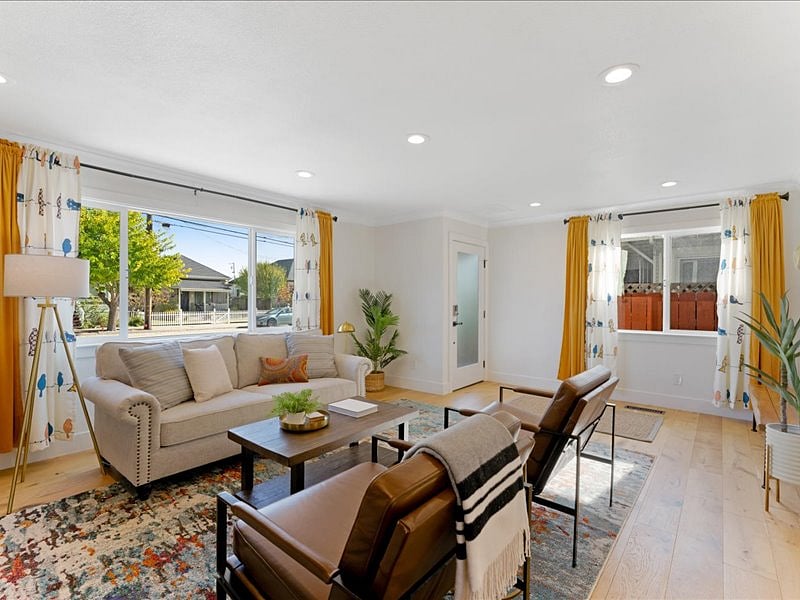 Furnished Finder property 624593_1 photo 18