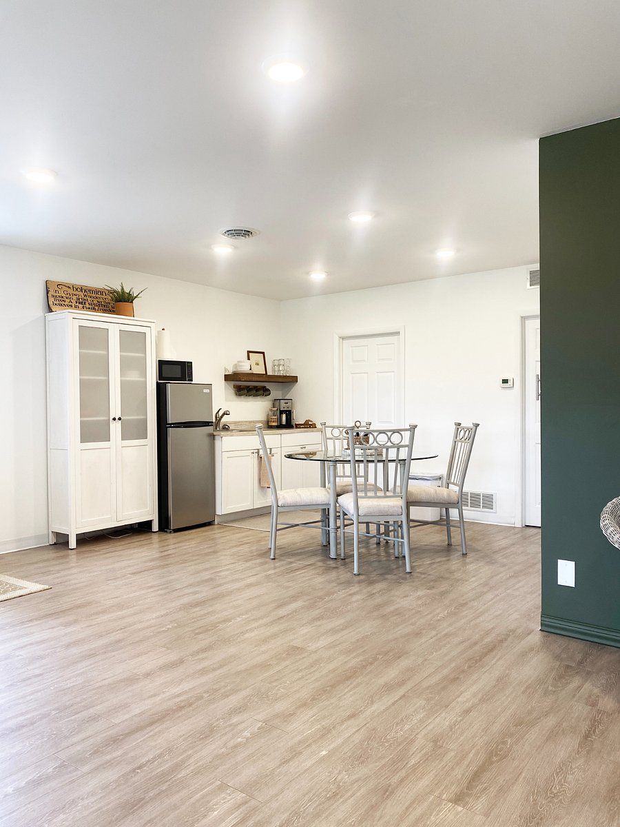 Furnished Finder property 624765_1 photo 11