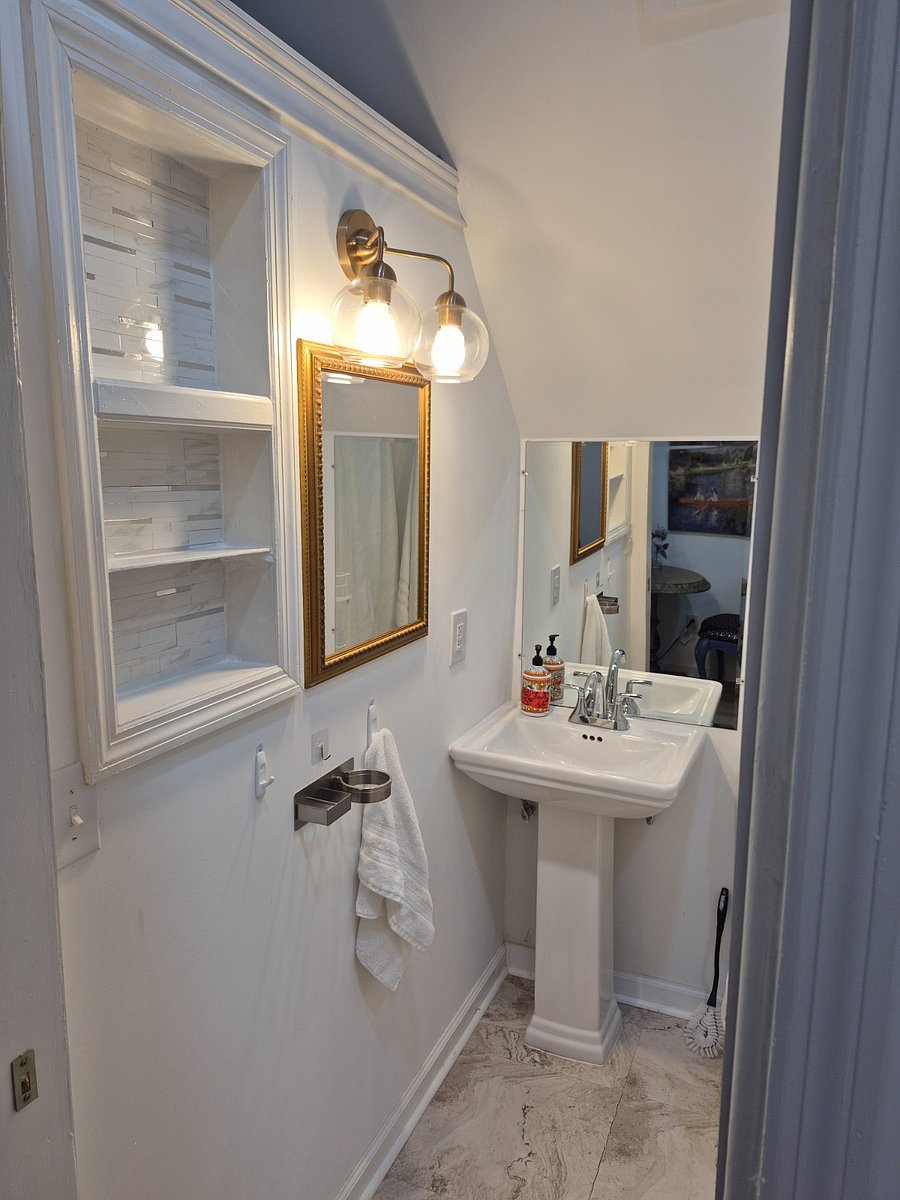Furnished Finder property 624866_3 photo 28