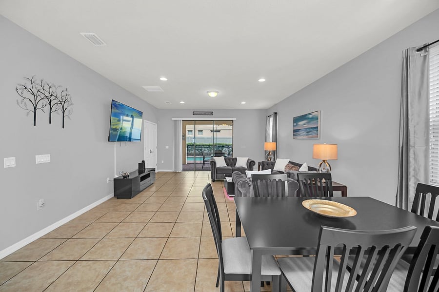 Furnished Finder property 625012_1 photo 11