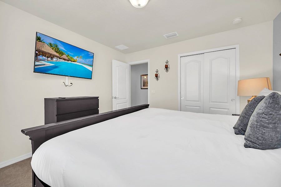 Furnished Finder property 625012_1 photo 17