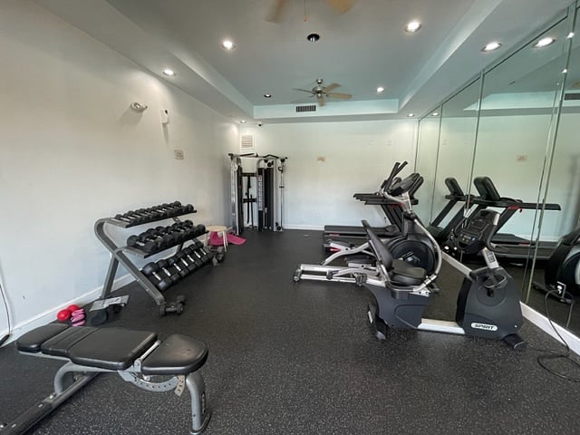 Furnished Finder property 625172_1 photo 35