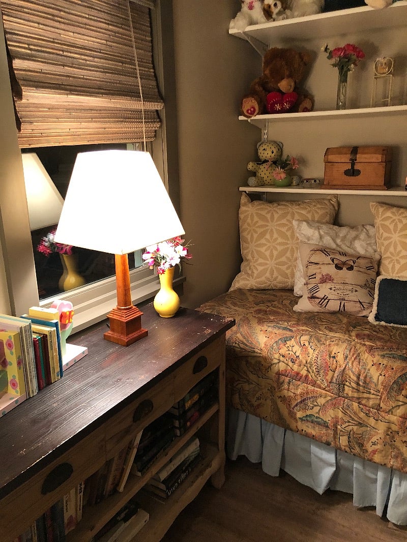 twin bed off master
