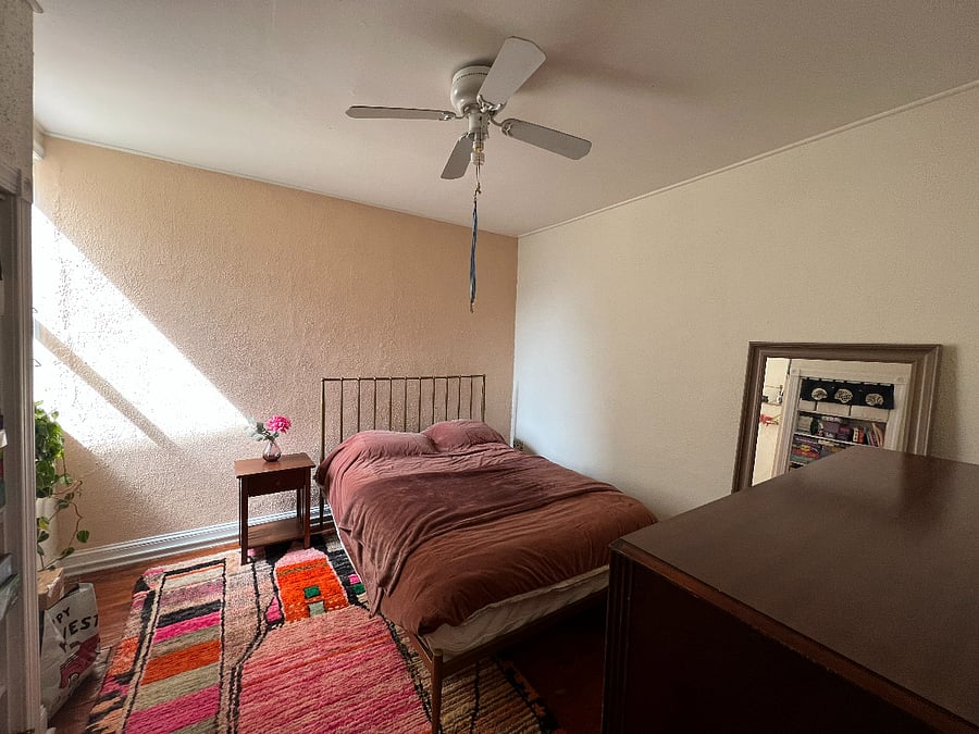 Room for rent