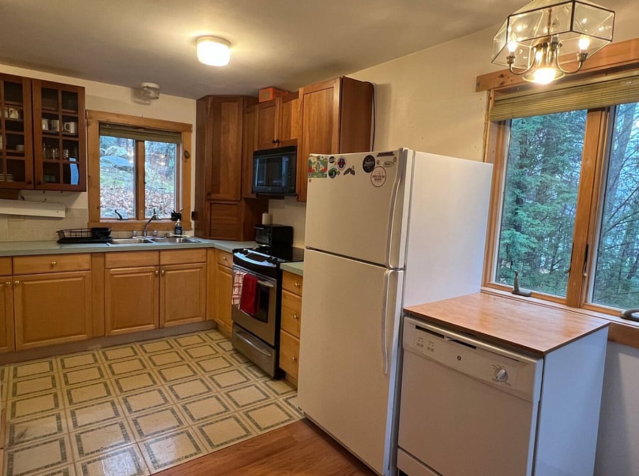 Furnished Finder property 625411_1 photo 9