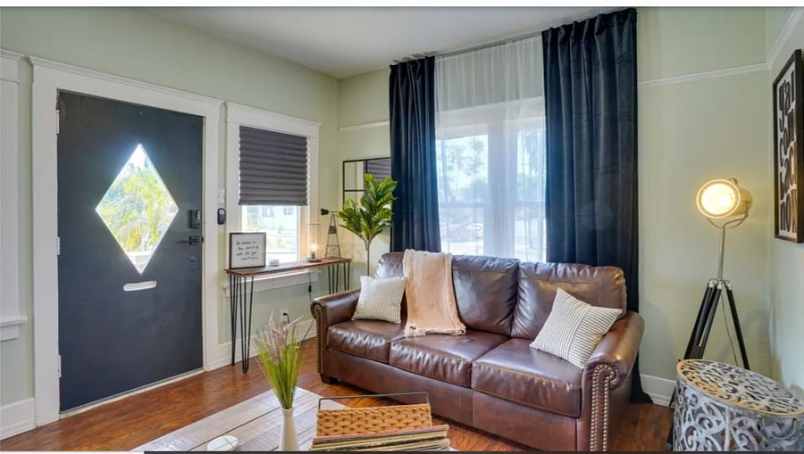 Furnished Finder property 625426_1 photo 3