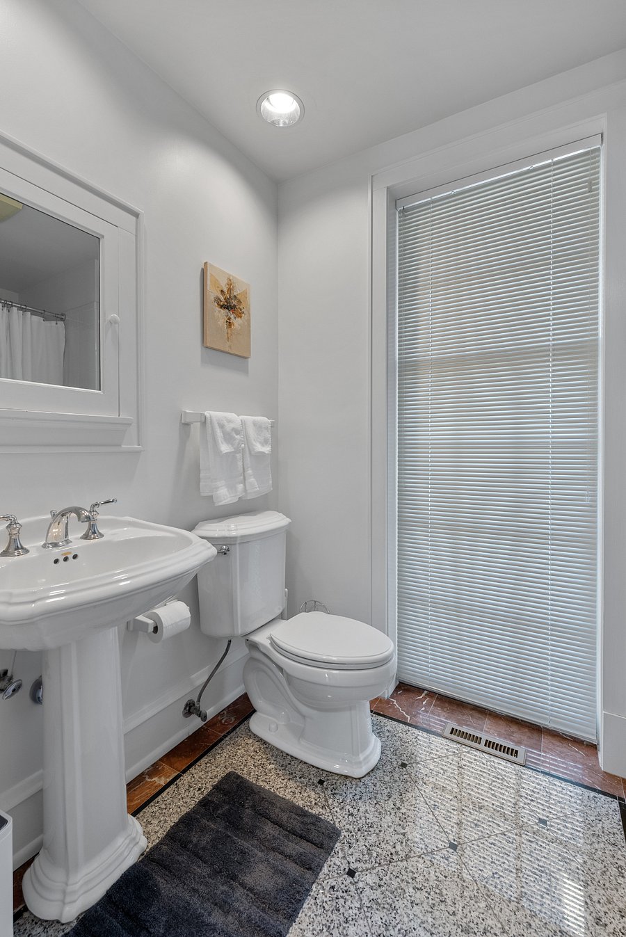 Furnished Finder property 625480_1 photo 19