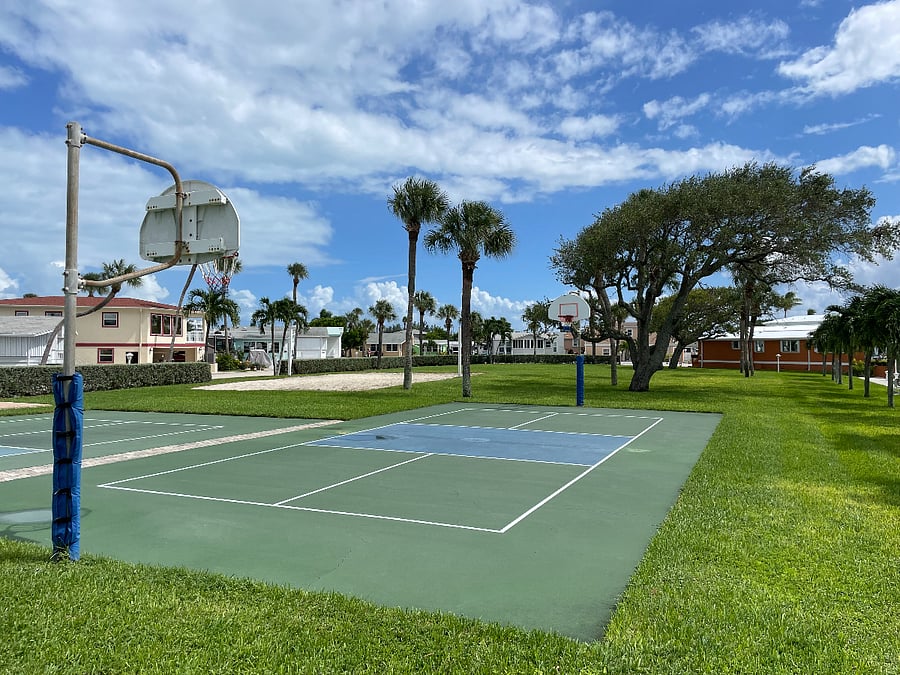 Clubhouse Basketball Court