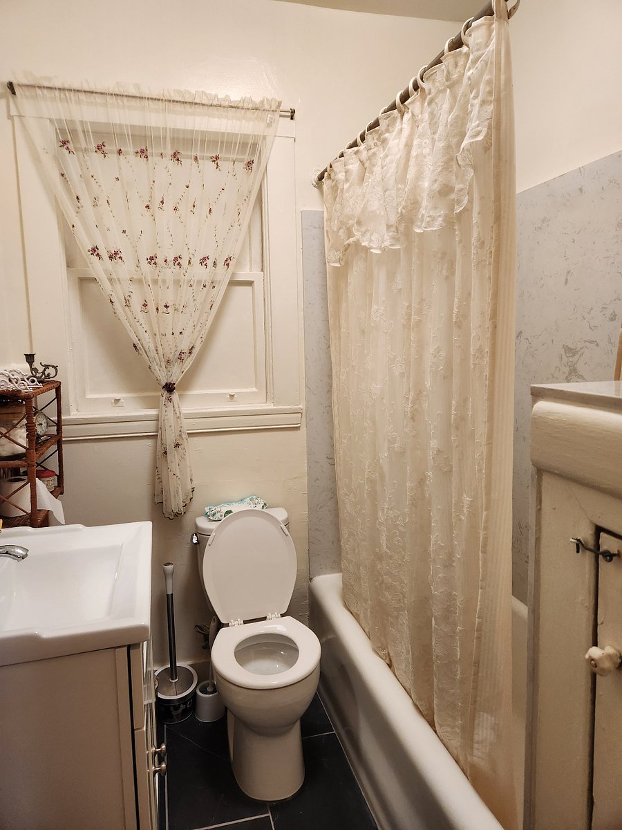 Furnished Finder property 625592_1 photo 10