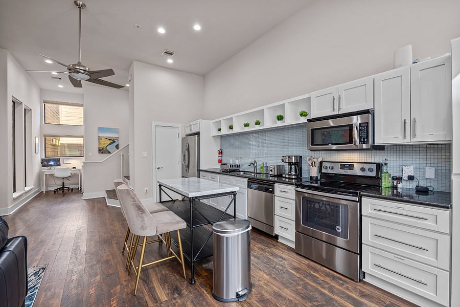 Furnished Finder property 625644_1 photo 8