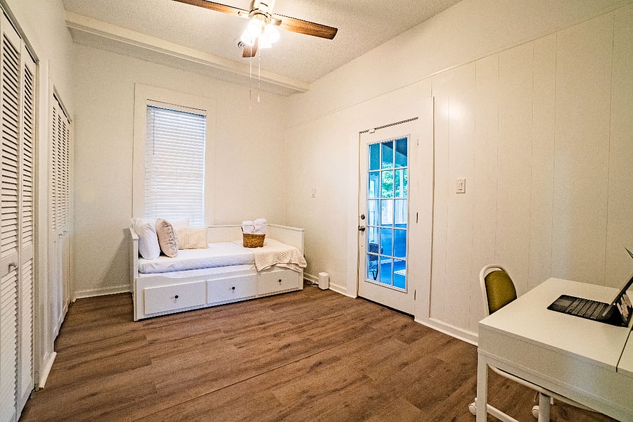 Furnished Finder property 625805_1 photo 16