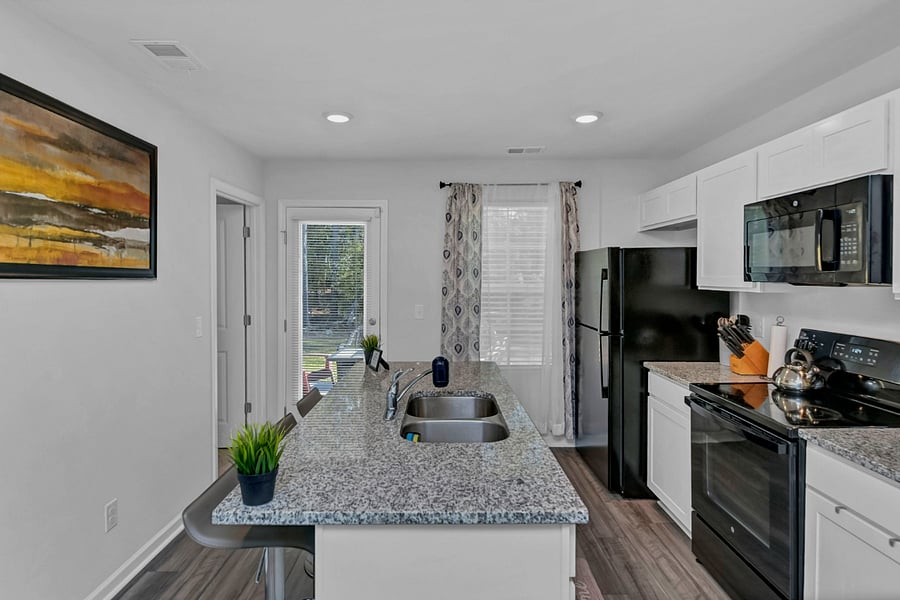 Furnished Finder property 625807_1 photo 5