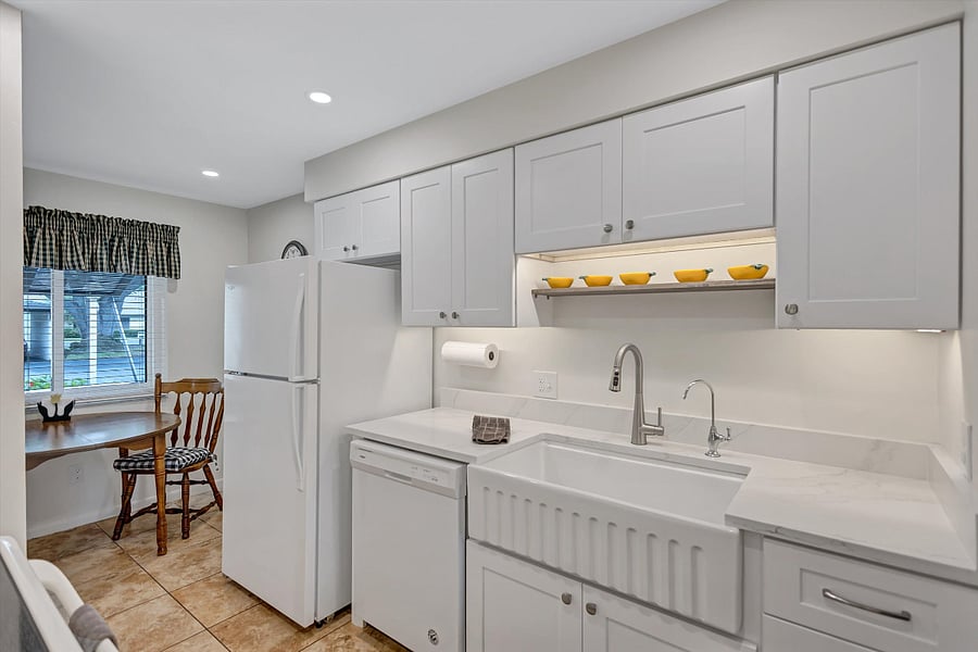 Furnished Finder property 625853_1 photo 18