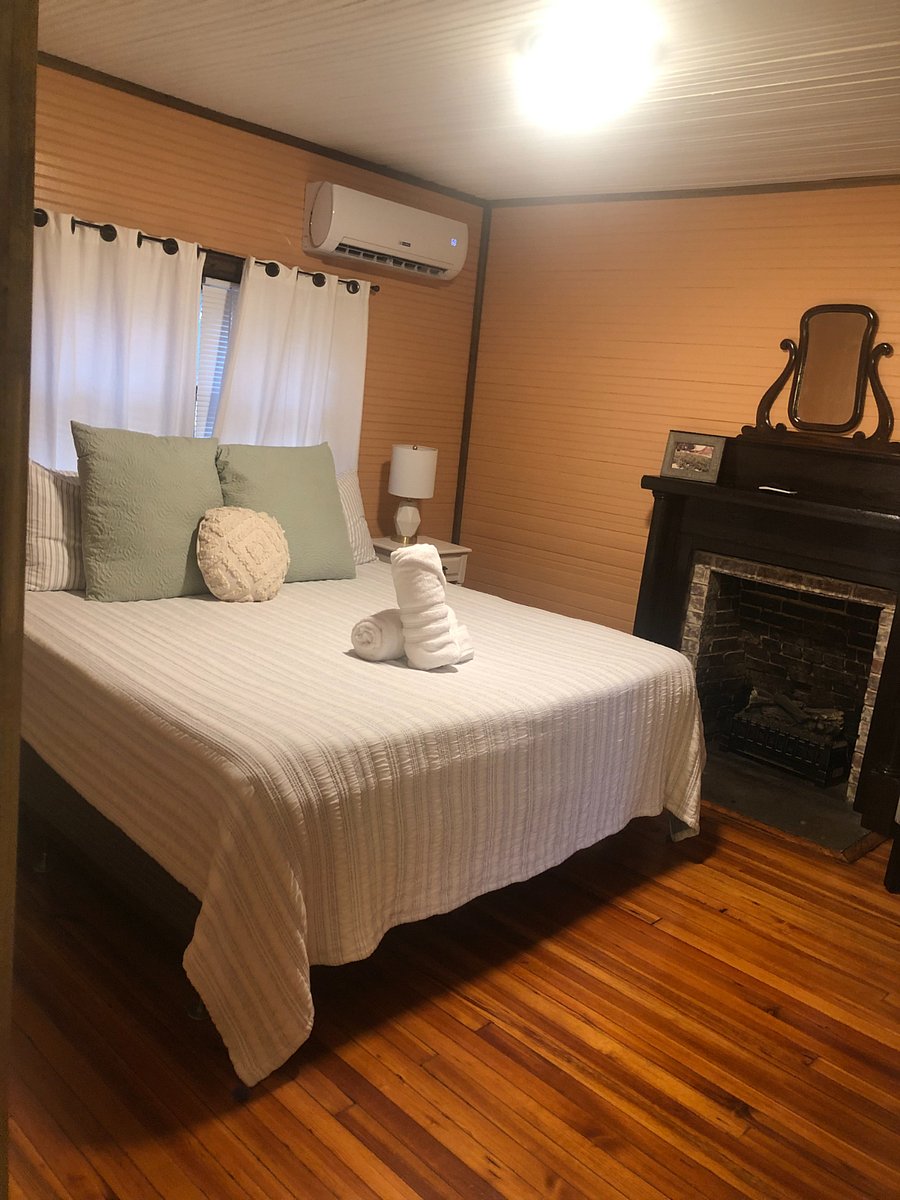 Furnished Finder property 625882_1 photo 12