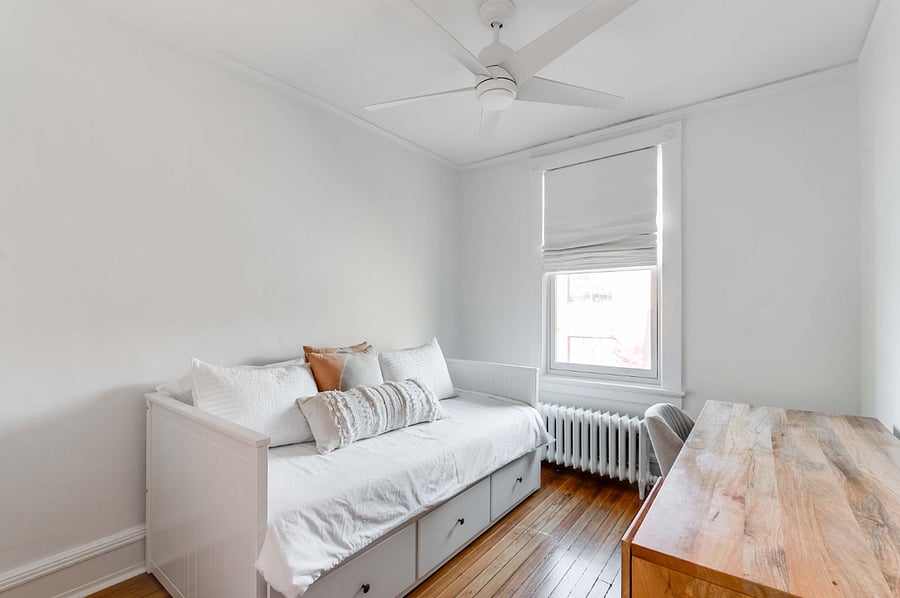 Twin Bed and Office 
