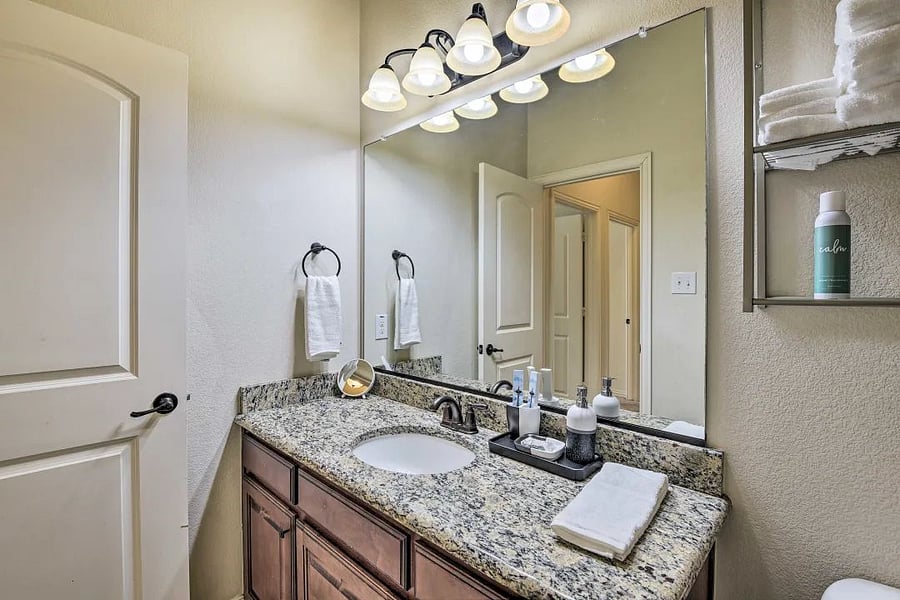 Furnished Finder property 625922_1 photo 26