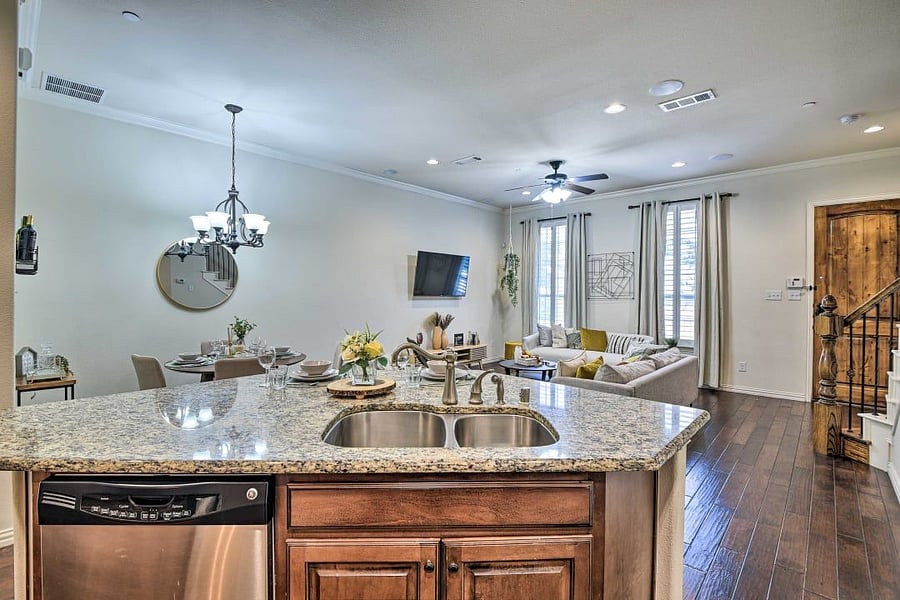 Furnished Finder property 625922_1 photo 10