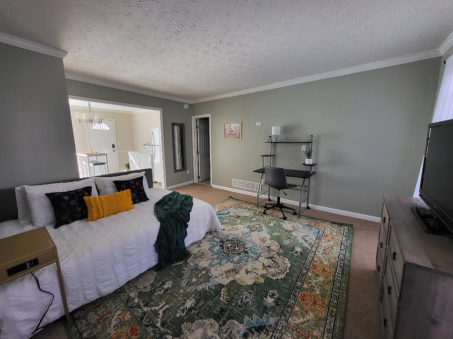 Furnished Finder property 625994_1 photo 7
