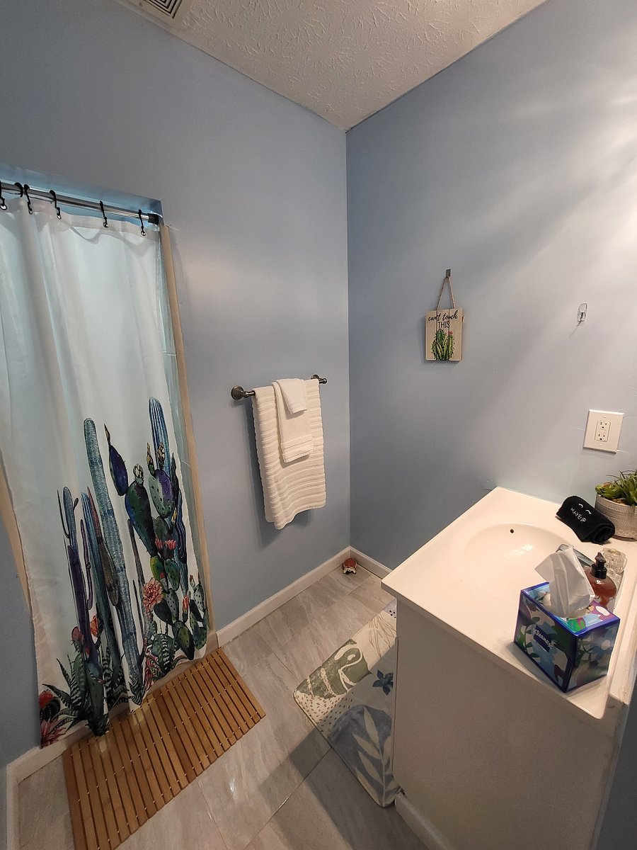 Furnished Finder property 625994_1 photo 12