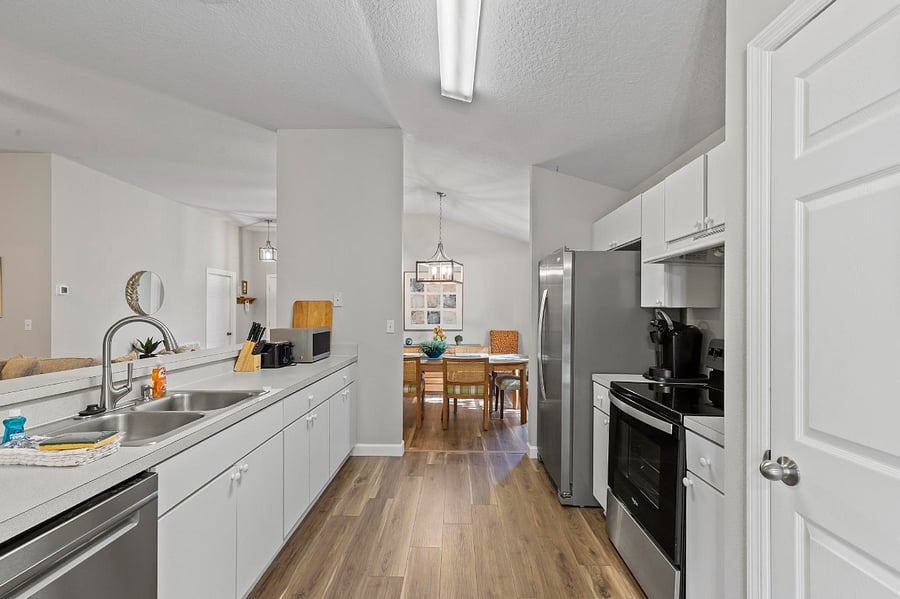 Furnished Finder property 626057_1 photo 22