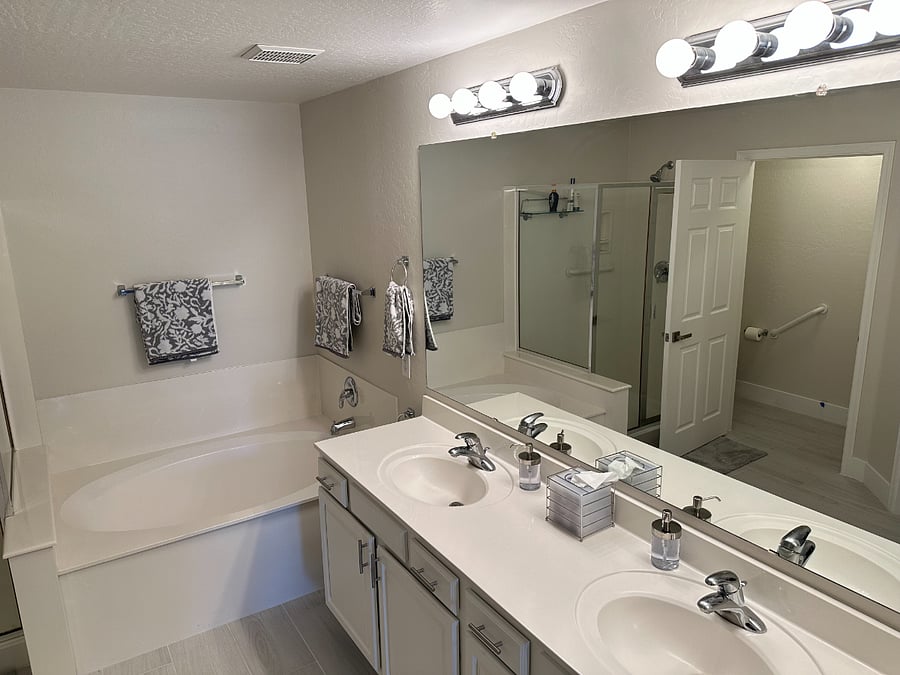 Furnished Finder property 626059_1 photo 12