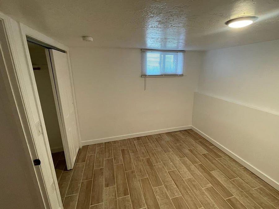 2nd bedroom with closet before futon
