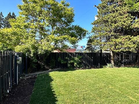 Furnished Finder property 626095_1 photo 13