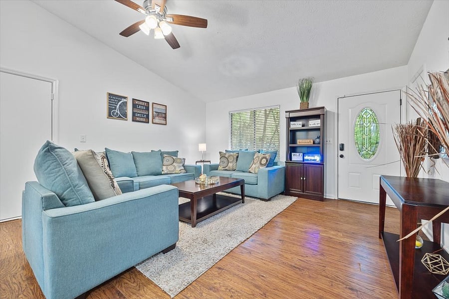 Furnished Finder property 626394_1 photo 4