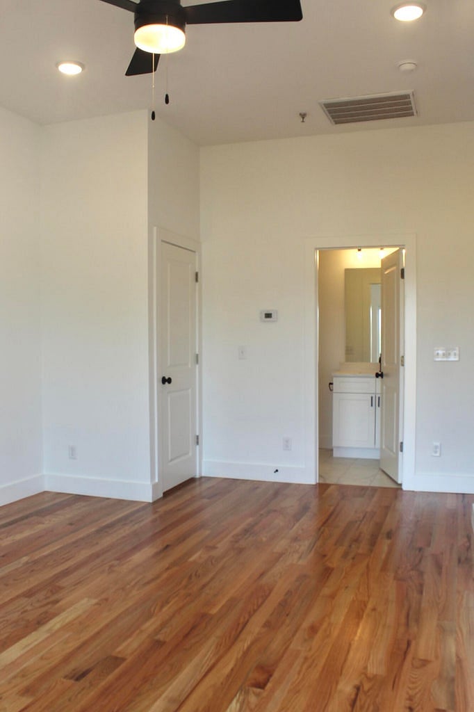 Furnished Finder property 626549_1 photo 4