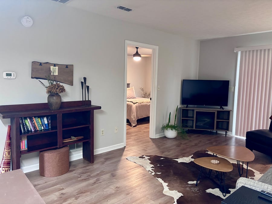 Furnished Finder property 626738_1 photo 3