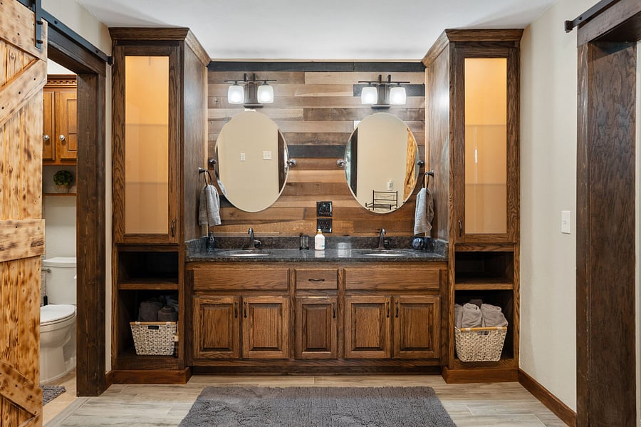 Primary restroom