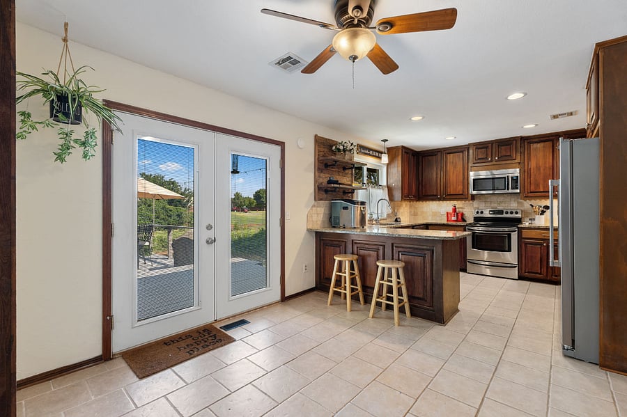 Furnished Finder property 626740_1 photo 4