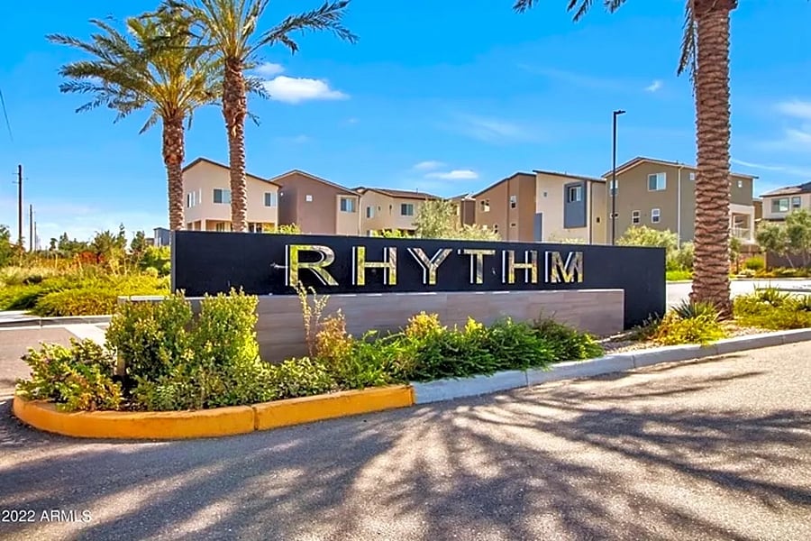Gated community with 2 entries & 3 exits. 