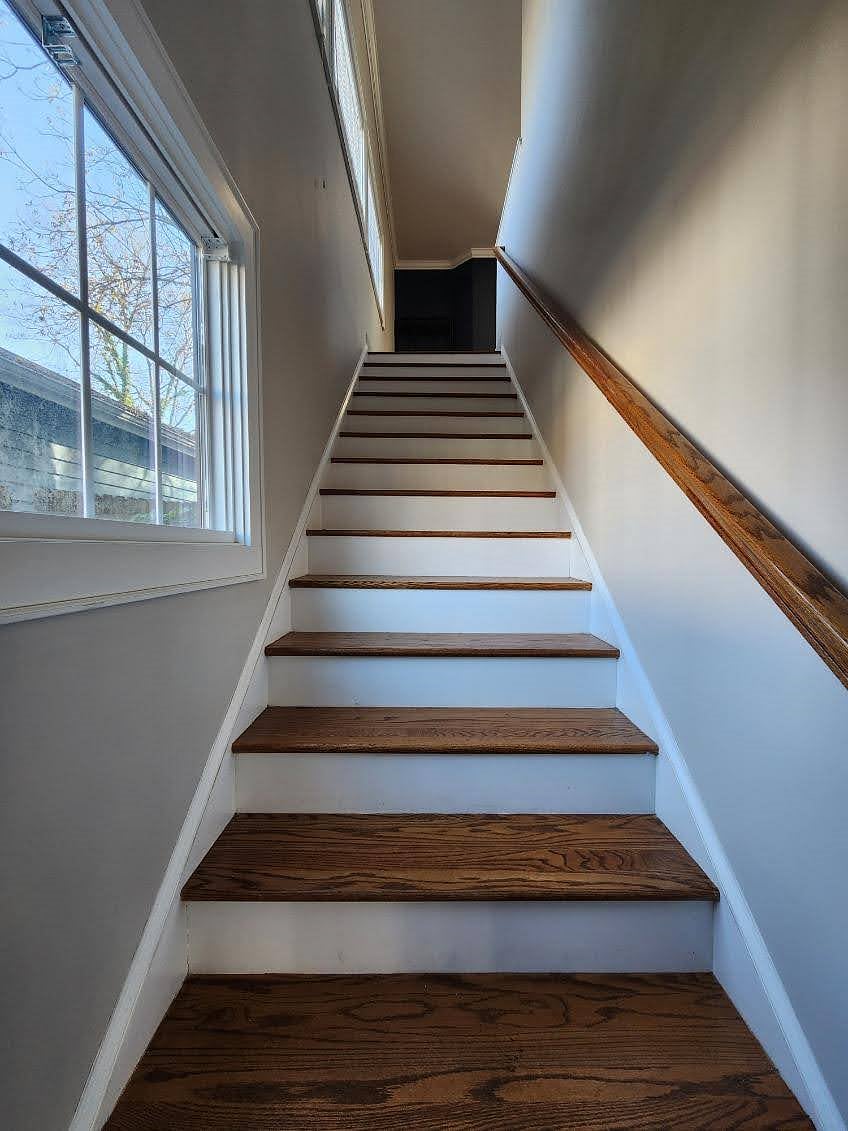 Stairs up to the apartment
