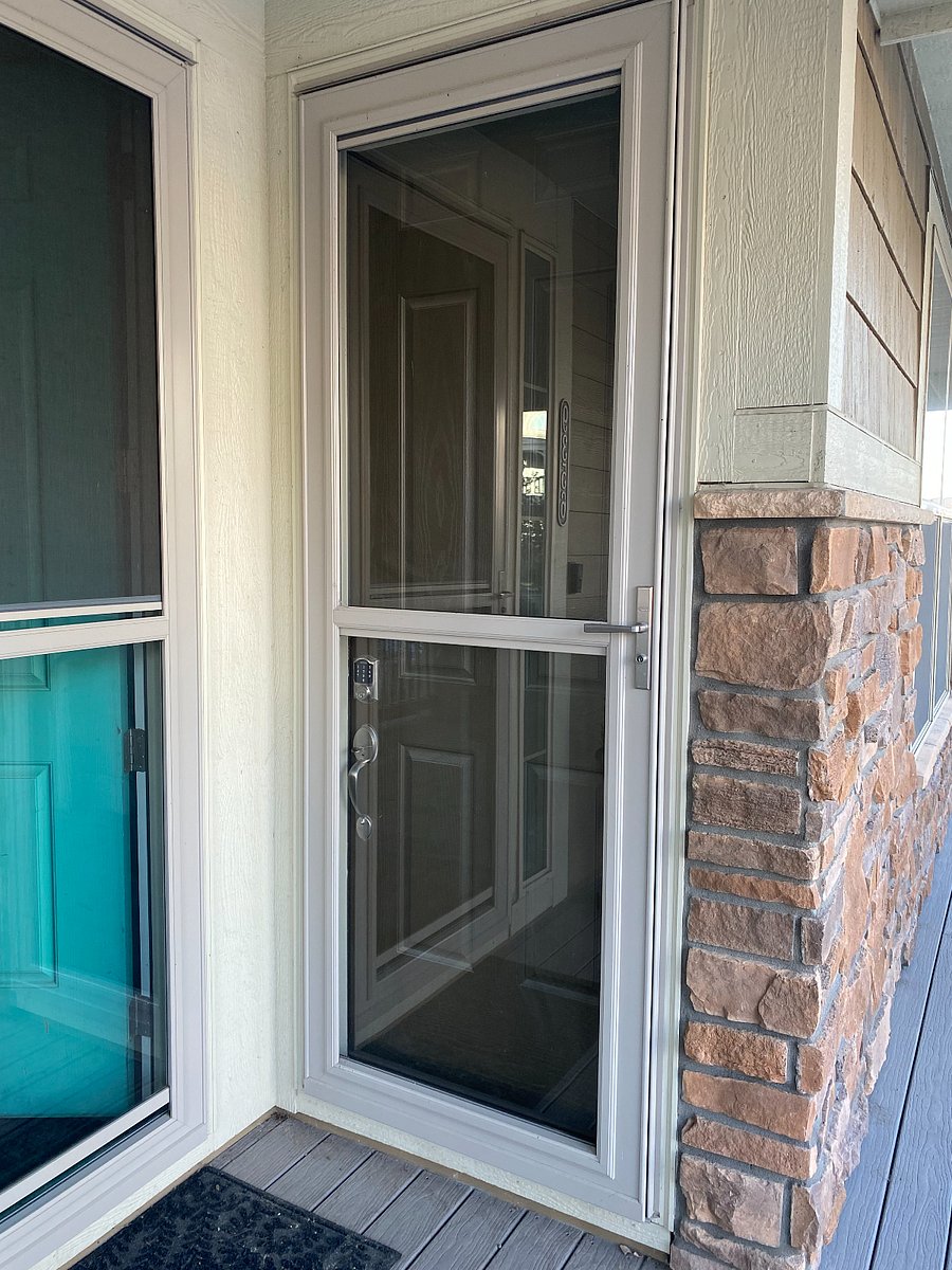 Private entrance door.