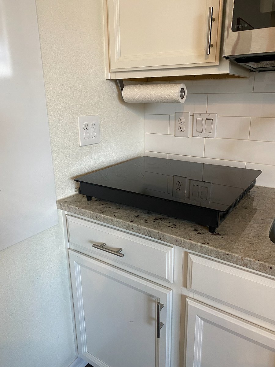 Electric cooktop 