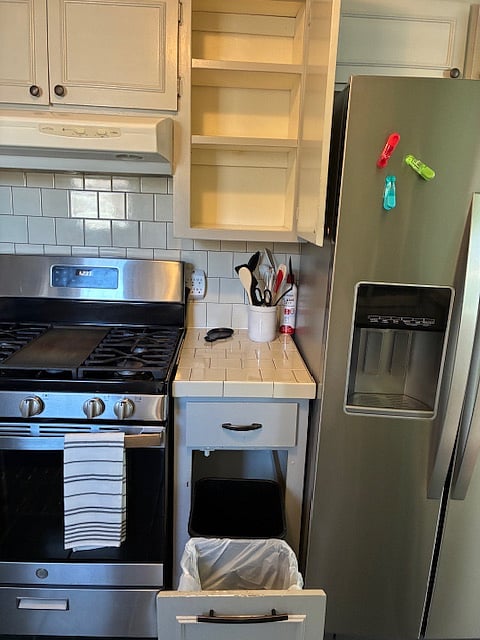 Furnished Finder property 627010_2 photo 27