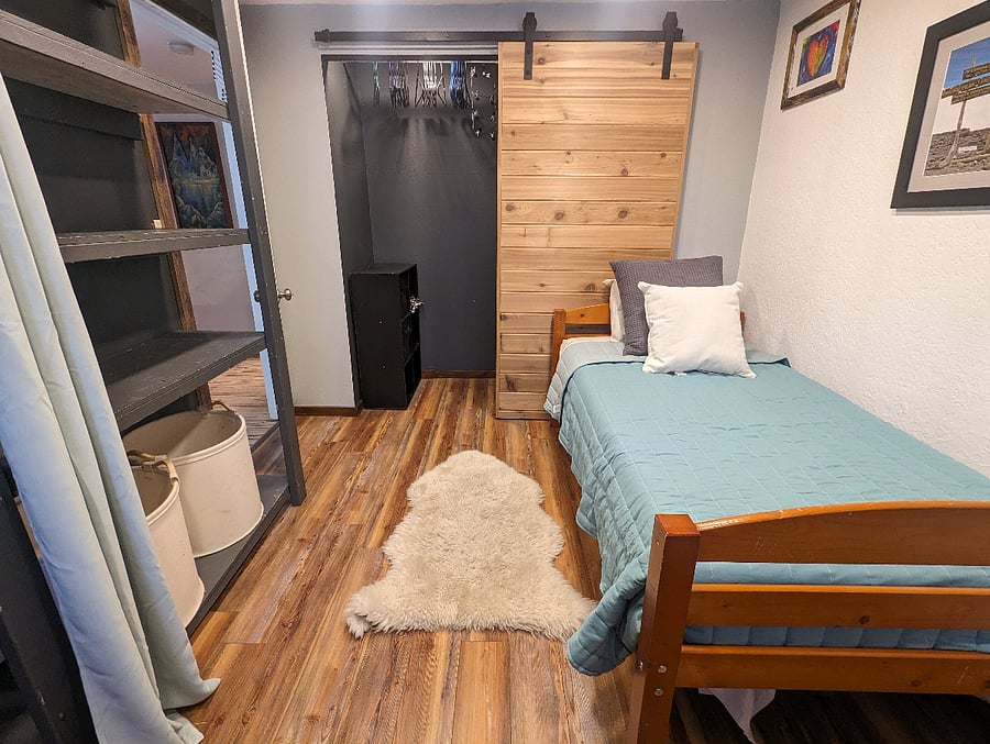 second bedroom