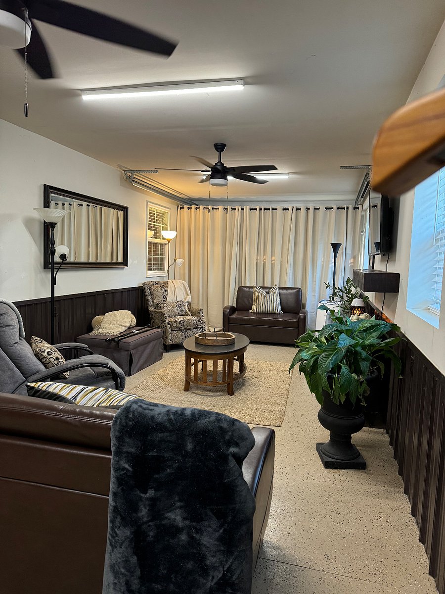 Furnished Finder property 627122_2 photo 2