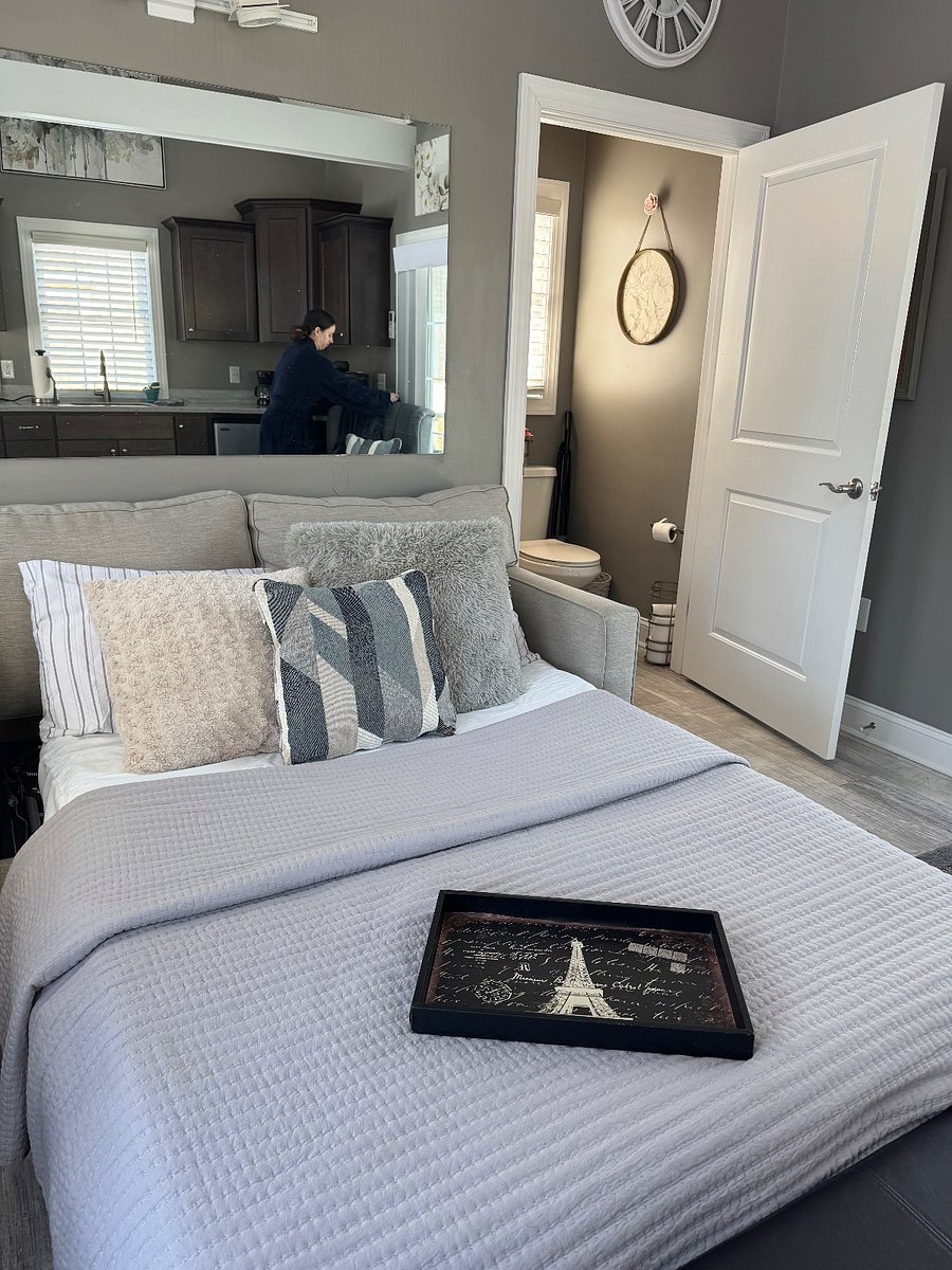 Furnished Finder property 627122_3 photo 8