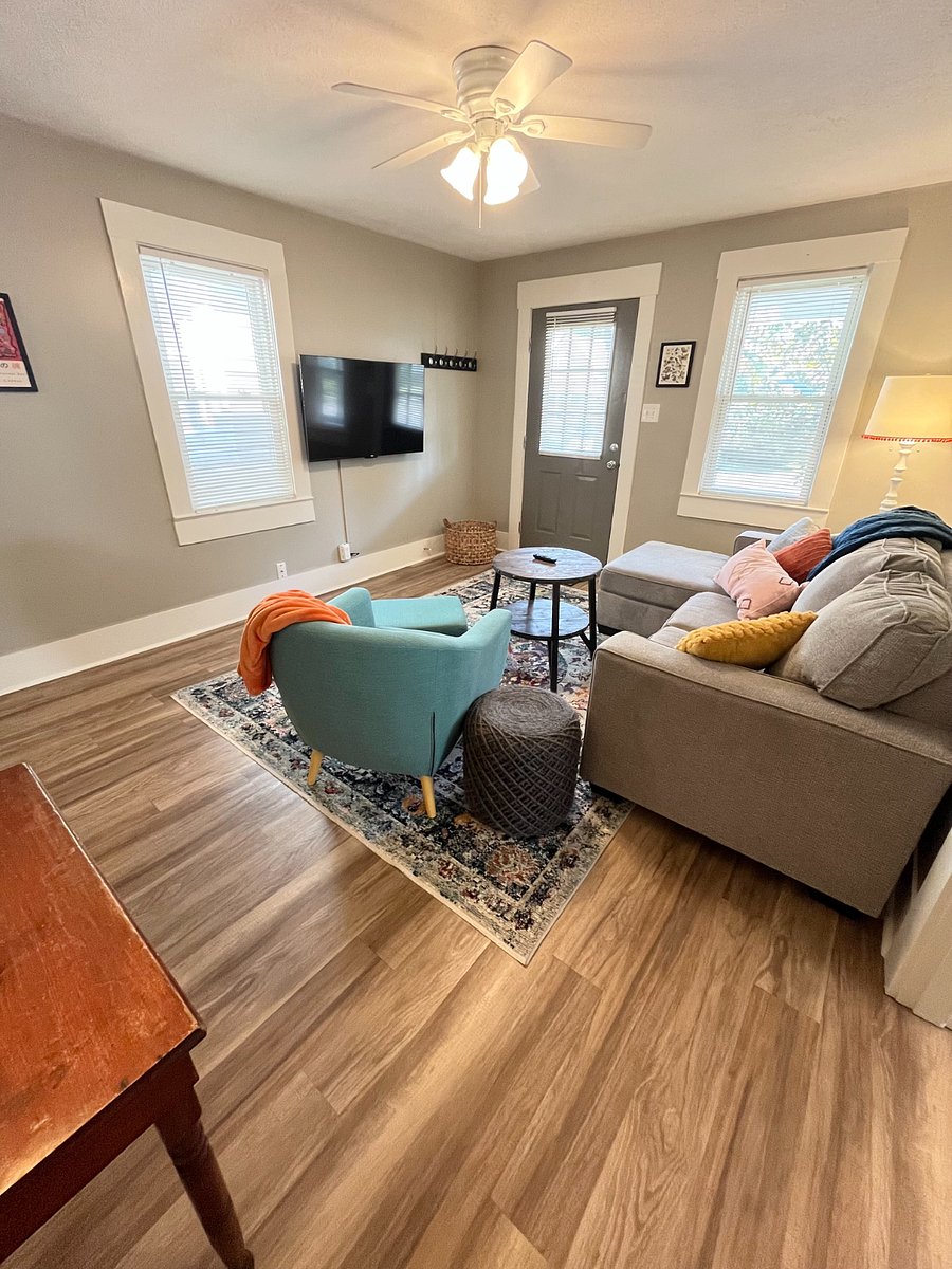 Plenty of space for lounging. "Drop zone" with coat hooks and basket for shoes, etc. Roku TV for streaming.