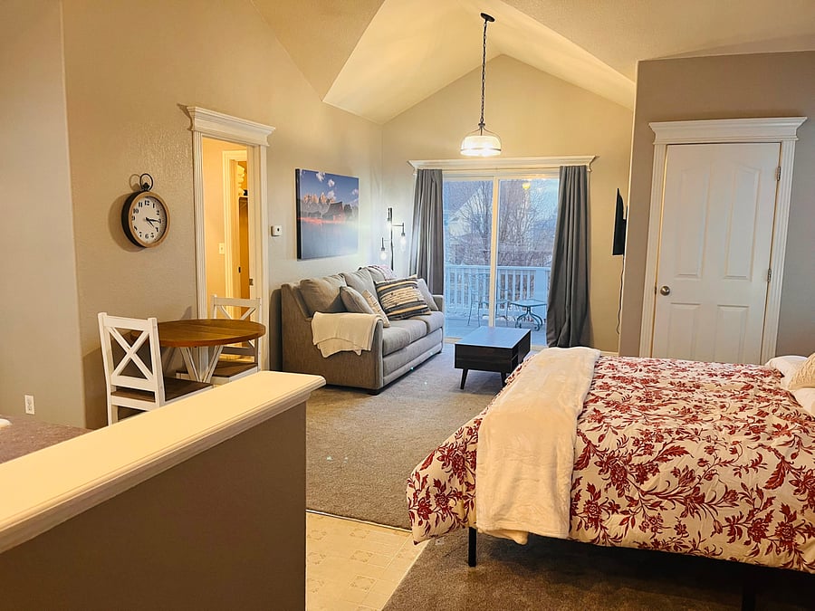 Furnished Finder property 627205_1 photo 7